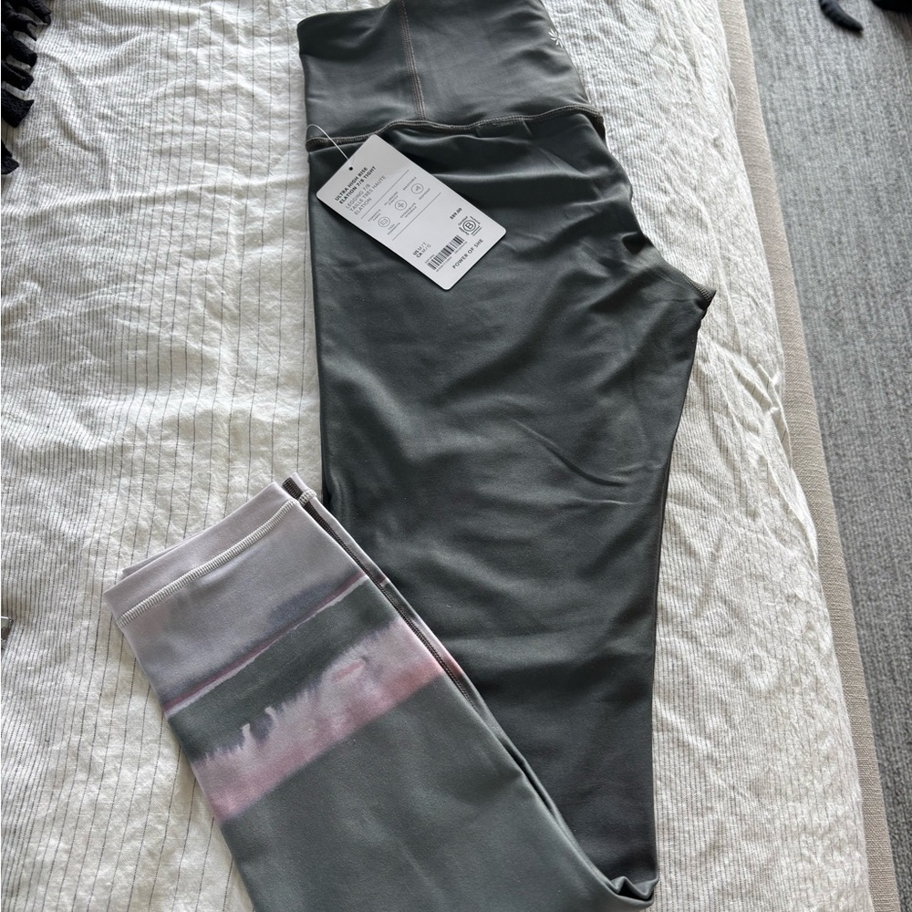 Athleta ultra high rise Elation 7/8 Leggings M Tall